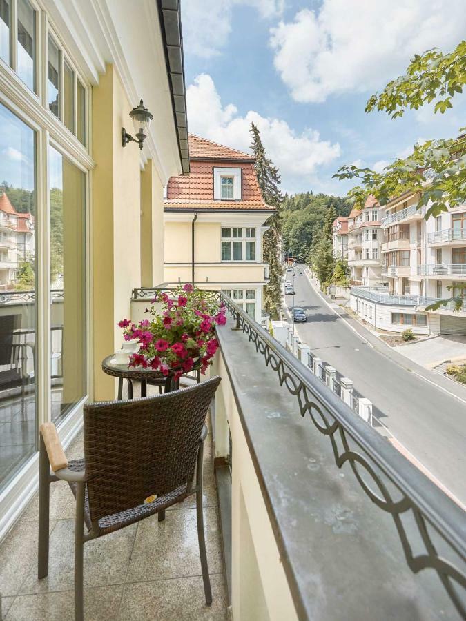Apartment Villa Dionysus 卡罗维发利 外观 照片