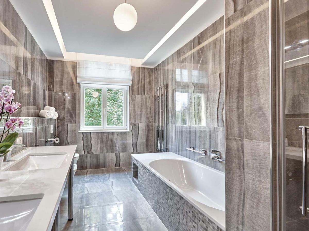 Apartment Villa Dionysus 卡罗维发利 外观 照片