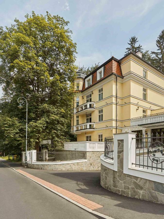 Apartment Villa Dionysus 卡罗维发利 外观 照片